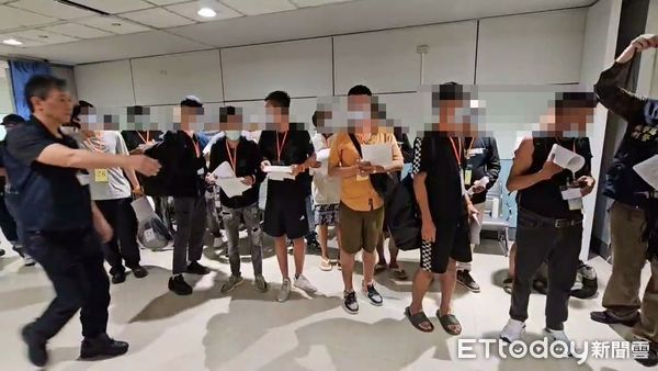▲▼ 緬甸掃蕩詐騙「遣返55名台灣人」 。（圖／桃園機場記者聯誼會提供）