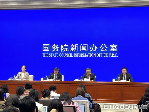 ▲▼ 大陸央行宣布降准降息            。（圖／記者任以芳攝）