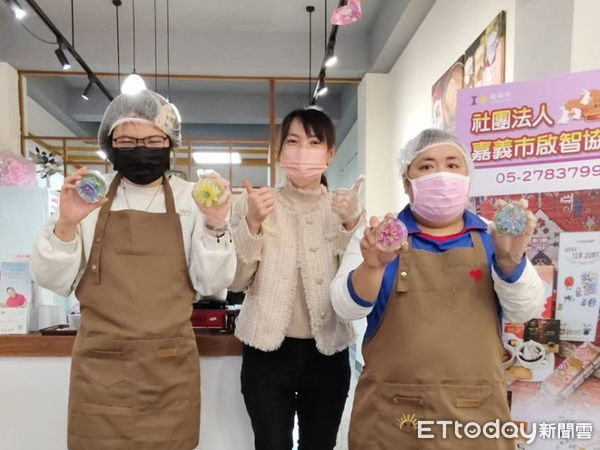 ▲雲嘉南分署推出「端午優選禮盒季」，圖為火燒蝦肉粽、烏魚子等熱賣商品，結合節慶與社區經濟。（記者林東良翻攝，下同）