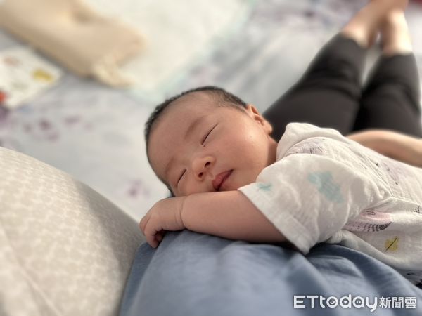 ▲力促生育平權，陳明哲醫師建議政府調整醫療性凍卵補助政策並考慮擴大醫療適應症。（圖／記者游瓊華翻攝）