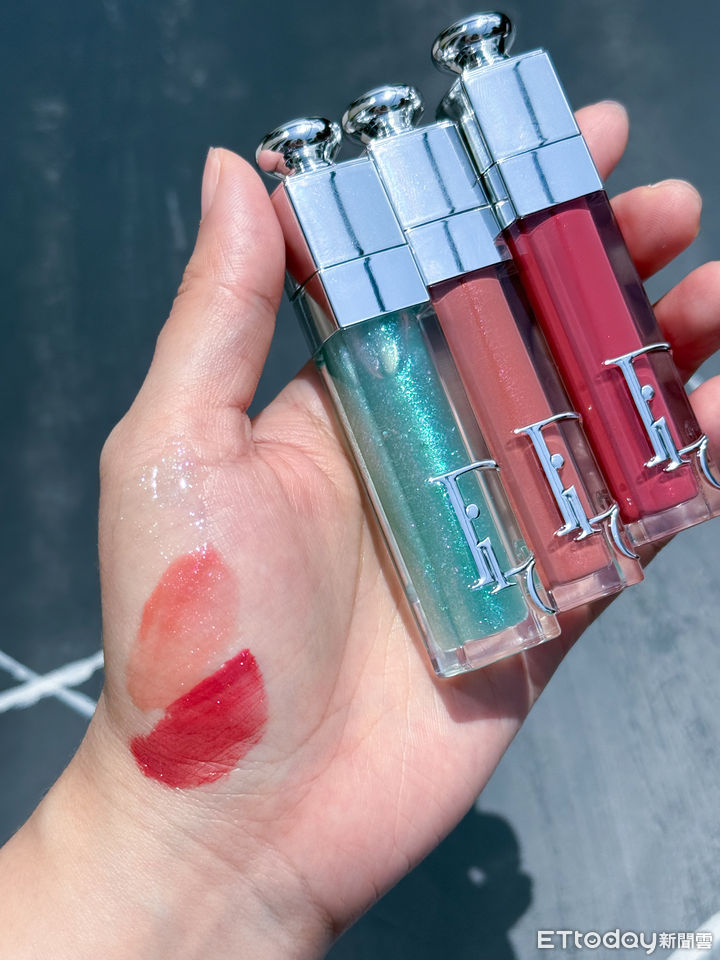 SUQQU,DIOR,彩妝,試開箱,。（圖／記者李薇攝、品牌提供）
