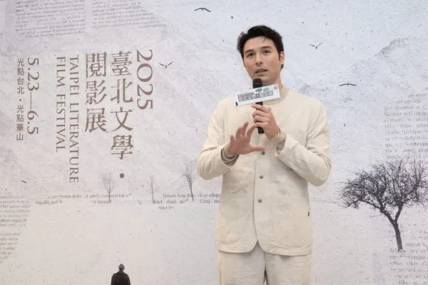 ▲「文學影展」左起：影展策展人楊元鈴、臺北市文化局專委邱稚亘、展嘉賓鳳小岳、台灣電影文化協會執行長陳伯任、天馬行空總經理王婷妮。（圖／光點台北提供）