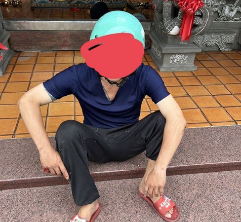 ▲彰化大村鄉五通宮遭鐮刀男破壞。（圖／民眾提供）