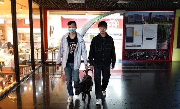 ▲導盲犬進校園，元智學子體會愛與陪伴