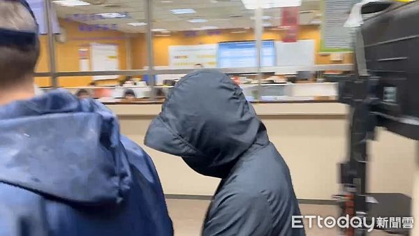 ▲▼涉3度摻老鼠藥險些毒死澳洲男友的楊姓女子（楊錦屏，暫時匿名），被起訴涉犯殺人未遂罪嫌、求刑8年，今（7日）到台北地院出庭不認罪，要求做精神鑑定。（圖／記者黃哲民攝）