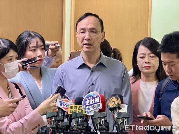▲朱立倫出席國民黨母親節活動。（圖／記者鄭佩玟攝）