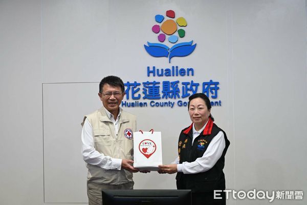 ▲▼中華民國紅十字會長潘維大拜會花蓮縣政府由縣長徐榛蔚親自接待。（圖／花蓮縣政府提供，下同）