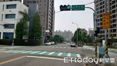 18:00到22:00行人最常被撞 台中546處閃光號誌改為紅黃綠三色