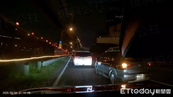 ▲▼因為會車糾紛，前車用雷射筆照後車，警方將調查開罰             。（圖／記者陳以昇翻攝）