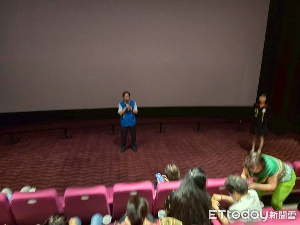 ▲▼   國民黨全國同步慶祝母親節活動「為愛感動讓愛延續 ！」   。（圖／國民黨嘉義市黨部提供）