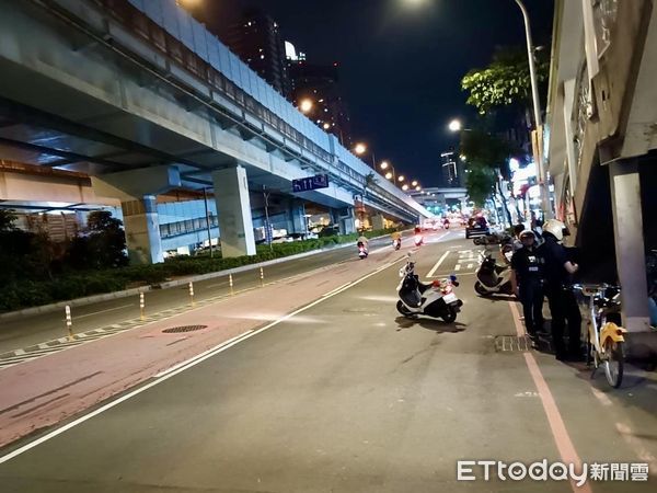 ▲▼快訊／新北男YouBike鬼切　騎士碰撞「頭撞地」大量出血亡。（圖／記者陳以昇翻攝）