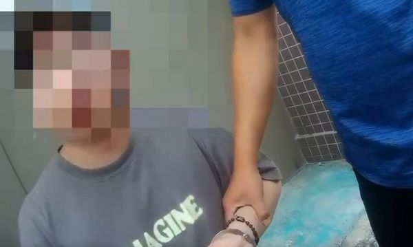 ▲香港籍車手持觀光護照面交取款遭逮。（圖／警方提供）