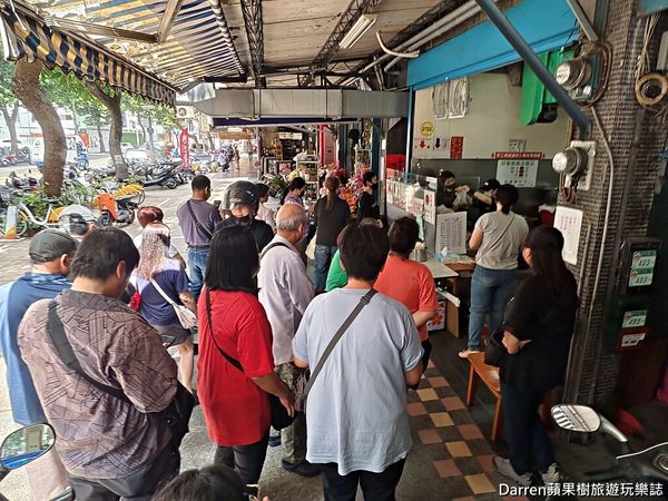 ▲▼阿春媽媽涼麵店張春涼麵》南機場美食中正區早餐推薦好吃台北涼麵開賣就排隊外帶。（圖／部落客Darren蘋果樹旅遊玩樂誌授權提供）