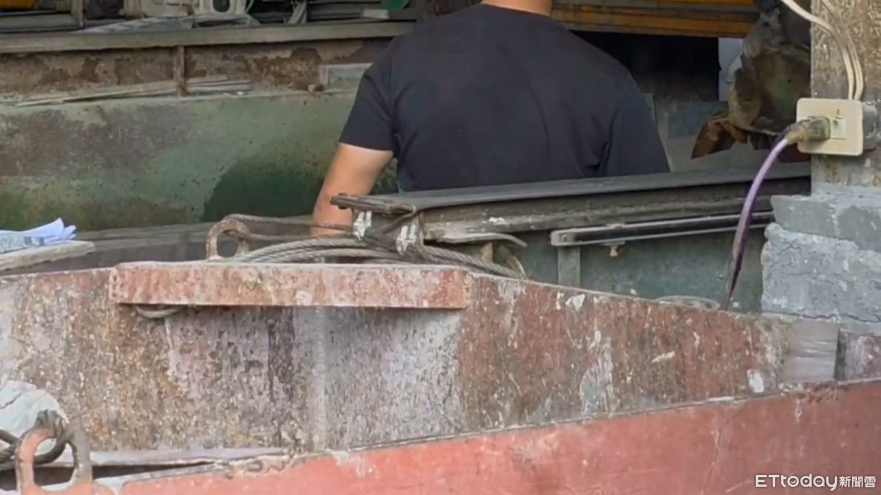 Re: [新聞] 移工月薪破10萬！他驚呼直逼銀行經理 