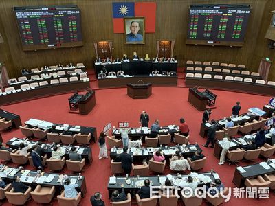 國定假日修法仍需凝聚共識 內政部遺憾:影響各行各業甚廣