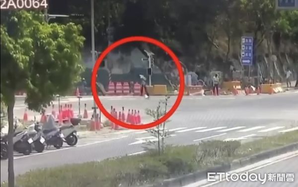 ▲▼高雄男獨自外出爬半屏山失聯未歸&hellip;太太急報案　警消展開搜山 。（圖／記者賴文萱翻攝）