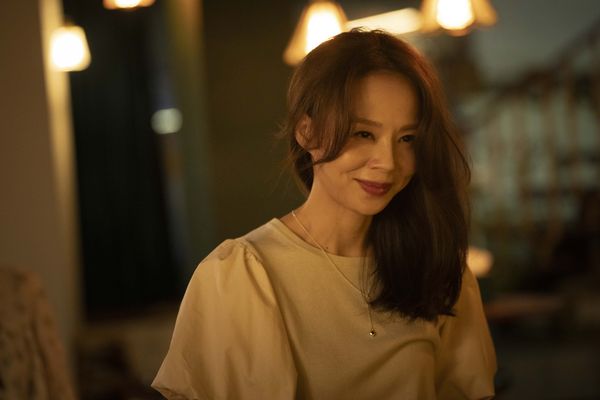 ▲《拜六禮拜》鍾欣凌首演「最重小三」，丁寧、孫淑媚組熟齡閨蜜團。（圖／華視提供）