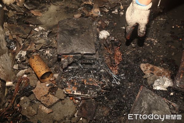 ▲▼花蓮縣消防局統計，近5年共發生29起鋰電池火災。（圖／花蓮消防局提供，下同）