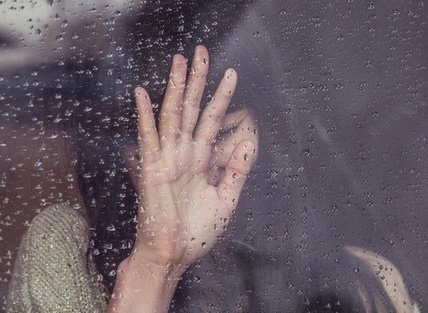 人妻婚後幾乎無性生活！一看手機才知「丈夫是偽娘」揪同好上摩鐵