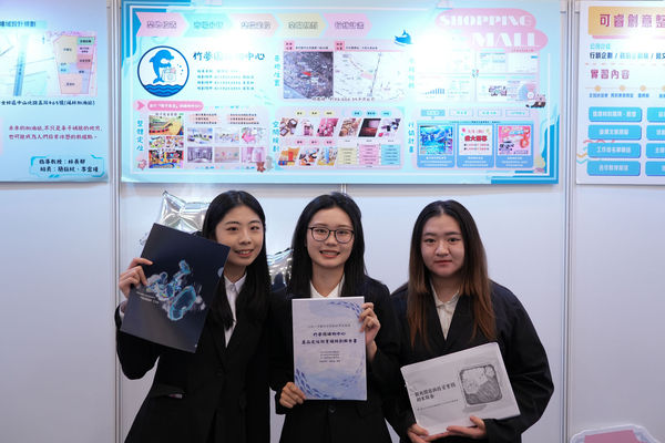 圖三：世新觀光系畢製專題組「竹夢園購物中心」聚焦商業空間設計與人流動線安排，反映現代消費場域的發展趨勢。（圖／世新大學提供）