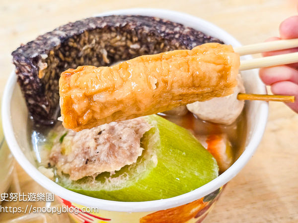 ▲▼【新北鶯歌美食】阿婆壽司～24小時營業老字號壽司，多種口味壽司均一價50元，鶯歌排隊美食。（圖／部落客史努比遊樂園授權提供）