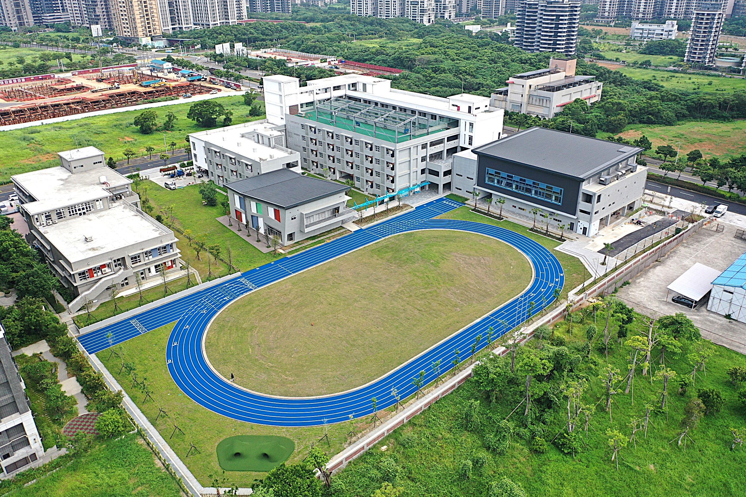 ▲新北淡海國小歡慶週年 智慧綠能校舍全啟用。（圖／新北市教育局提供）