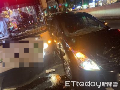 快訊／北市基隆路3車追撞　男駕駛先撞安全島再撞公車