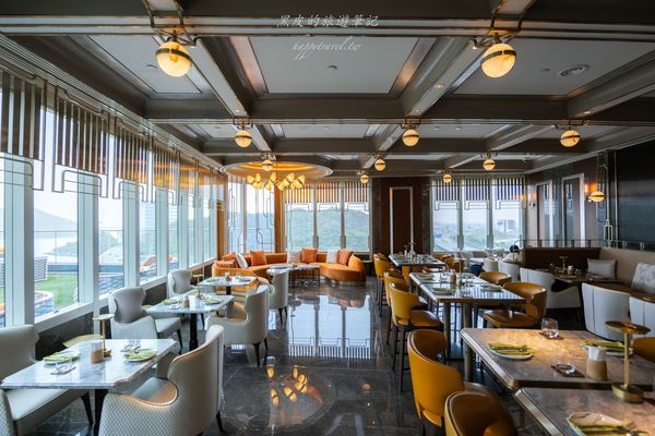 ▲▼香港銀樾美憬閣精選酒店｜2025香港飯店推薦，在露台泡澡還可以欣賞香港城市景色。（圖／部落客黑皮的旅遊筆記授權提供）