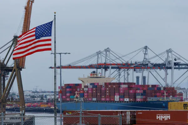 ▲▼美國加州洛杉磯港（Port of Los Angeles）的貨櫃與貨船。關稅，港口，航運，貿易，海運。（圖／路透）