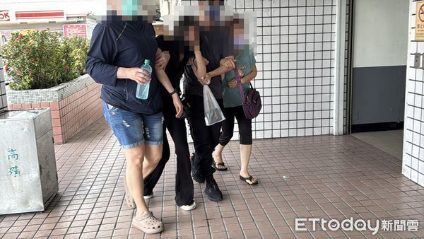 ▲▼ 工地主任鄭男酒駕上路，撞死19歲高職生，阿嬤悲痛認屍。（圖／記者吳世龍攝，下同）