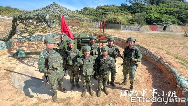 ▲在退輔會的資源挹注下，吳昱賢退伍立即投入物理治療師執照考試的準備，並經過四個月的高強度學習，成功考取證照。（圖／記者游瓊華翻攝）