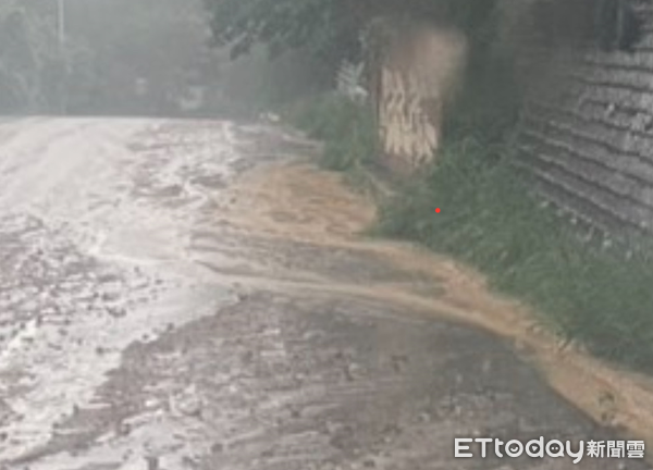 ▲▼彰化溪湖淹水 。（圖／記者唐詠絮翻攝）
