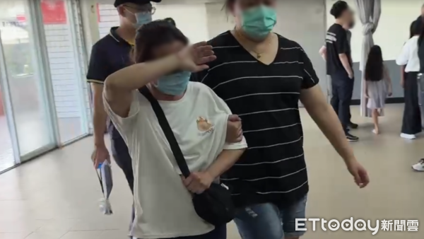 ▲高雄工地主任酒駕撞死高職生，高職生母親心碎南下見兒子最後一面。（圖／記者吳世龍攝，下同）
