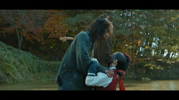 ▲▼苞娜遭吐滿臉「腐爛黑水」！驅魔神劇《鬼宮》這幕嚇壞劇迷⋯收視將破10%。（圖／翻攝自Hami Video）