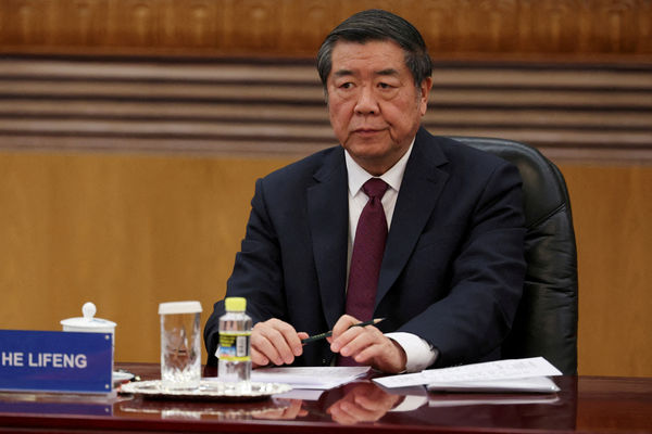 ▲▼中美談判，中方代表為國務院副總理何立峰。（圖／路透社）