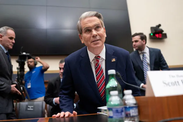 ▲▼中美談判，美方代表為財長貝森特。（圖／路透社）