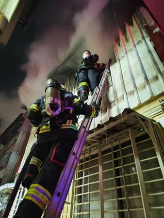 ▲▼鳳山火警             。（圖／民眾提供）