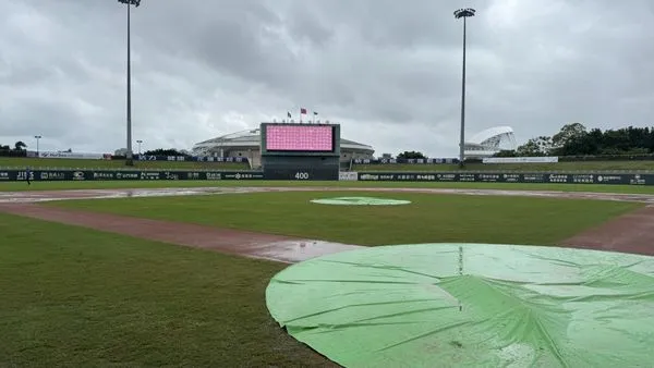 ▲花蓮球場因雨延賽。（圖／中華職棒提供）