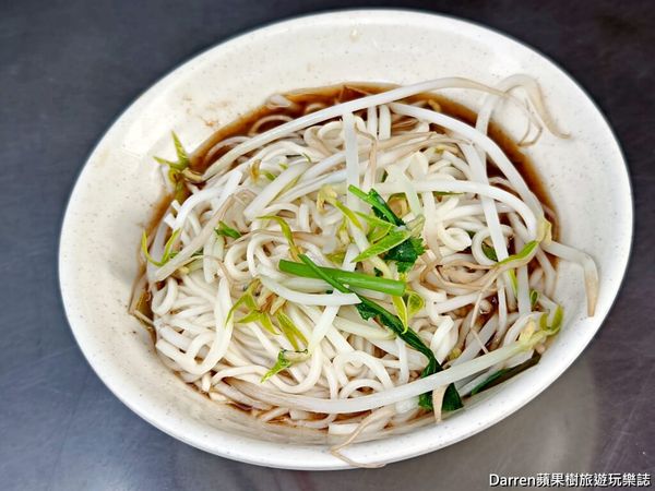 ▲▼麗英麵攤》台北中山區宵夜推薦深夜麵攤沒招牌平價林森北路美食。（圖／部落客Darren蘋果樹旅遊玩樂誌授權提供）