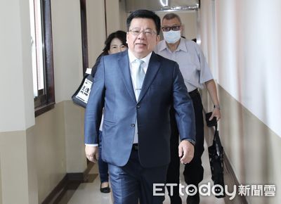 監院秘書長李俊俋遭爆公務車送寵物 黃國昌:有羞恥心就應知所進退