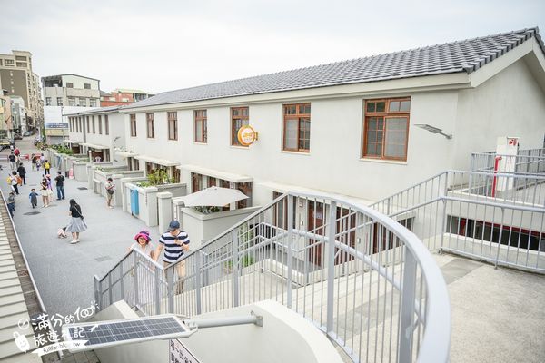 ▲▼苗栗新景點【苗栗火車頭園區】最新門票資訊&設施體驗,必搭小火車遊園.近距離與蒸汽火車合影趣味十足。（圖／部落客滿分的旅遊札記授權提供）