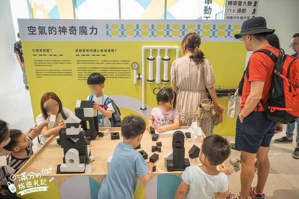 ▲▼苗栗新景點【苗栗火車頭園區】最新門票資訊&設施體驗,必搭小火車遊園.近距離與蒸汽火車合影趣味十足。（圖／部落客滿分的旅遊札記授權提供）