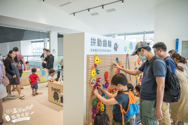 ▲▼苗栗新景點【苗栗火車頭園區】最新門票資訊&設施體驗,必搭小火車遊園.近距離與蒸汽火車合影趣味十足。（圖／部落客滿分的旅遊札記授權提供）