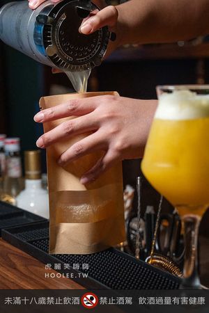 ▲▼小酌 FEWdrink。（圖／部落客虎麗笑嗨嗨授權提供）