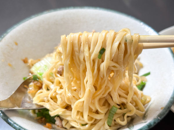 ▲▼橋頭老麵店。（圖／部落客VIVIYU小世界授權提供）