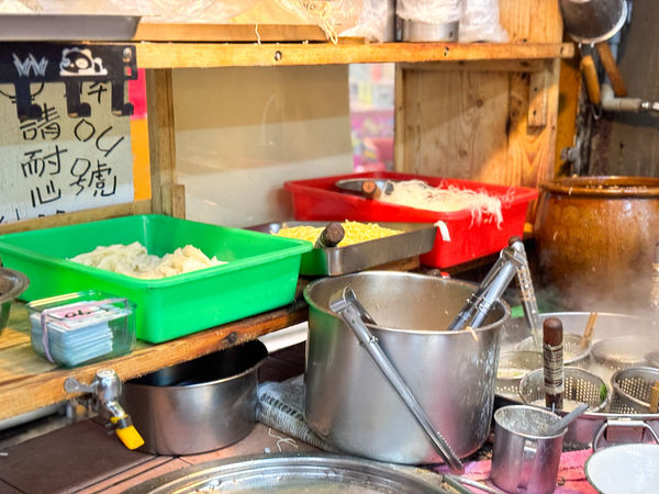 ▲▼橋頭老麵店。（圖／部落客VIVIYU小世界授權提供）