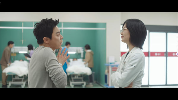 ▲翊頌cp登場《機智住院醫生生活》。（圖／翻攝自Netflix）