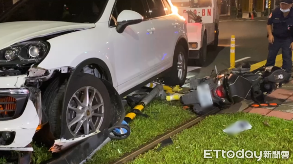 ▲▼高雄洪男酒駕撞死女騎士，見警怒嗆「銬我啊」。（圖／記者吳奕靖翻攝）