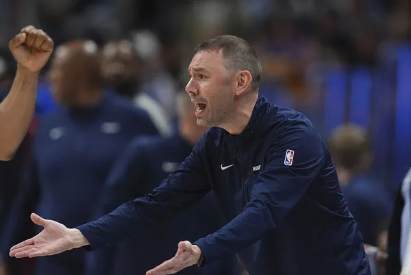 ▲▼金塊約基奇；代理總教練阿德爾曼。（圖／達志影像／美聯社）