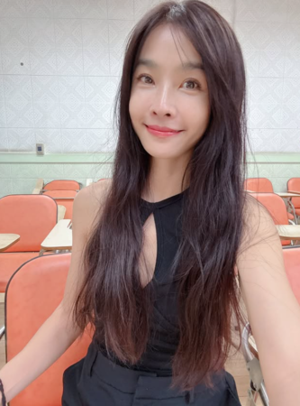 ▲▼小嫻。（圖／翻攝自Instagram／hsien_0309 ）